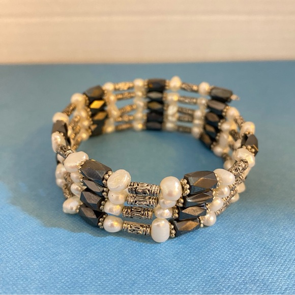 Jewelry - Magnetic Wraparound Adjustable Bracelet Freshwater Pearls & Hematite